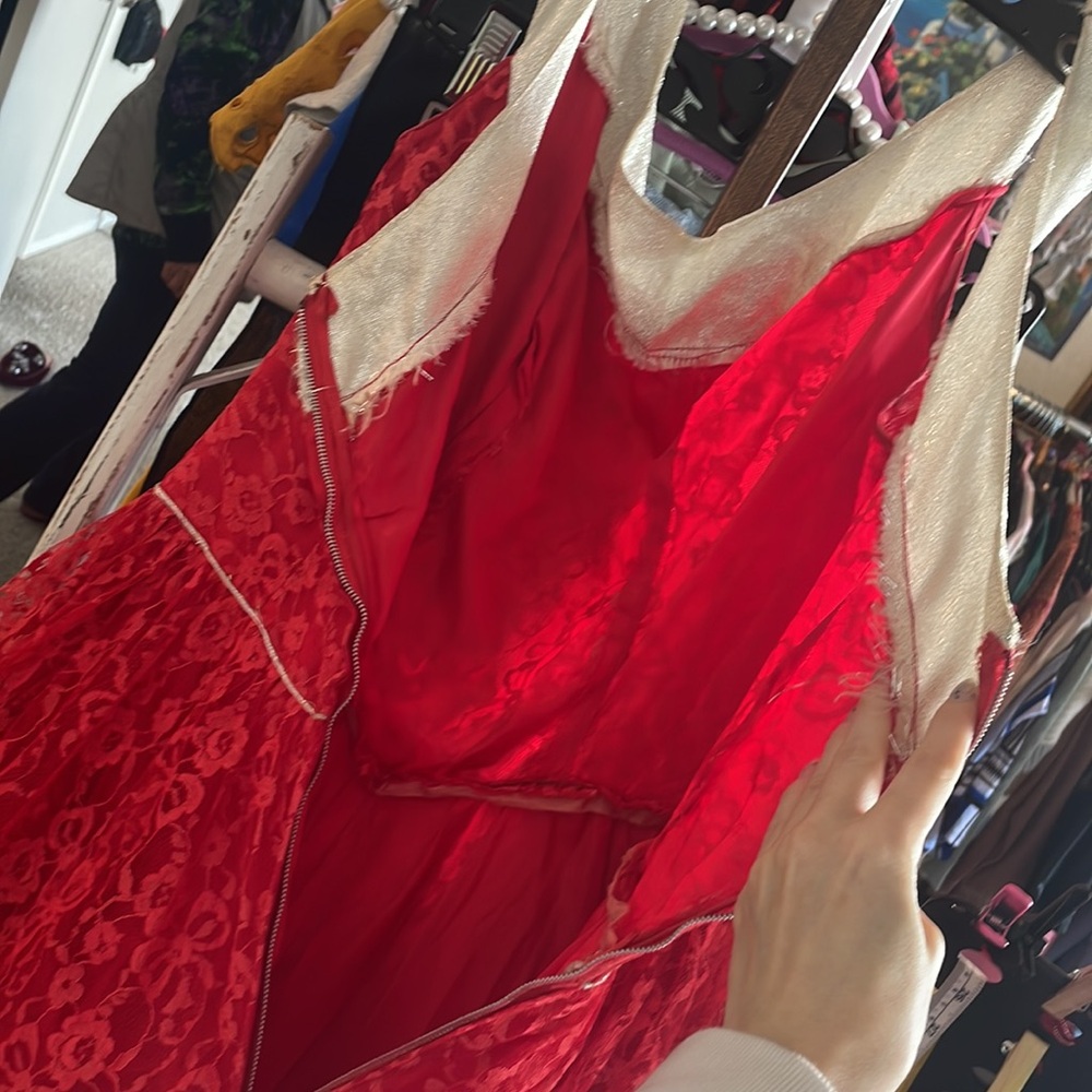 GIFTED 1950’a Vintage Red Southern Belle Ball Gown Red Lace Bows Maxi Dress - Picture 13 of 17